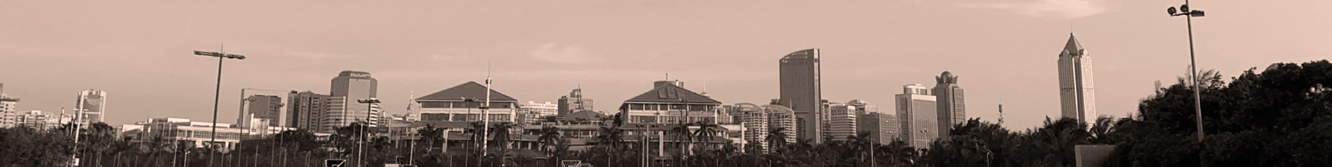 梁莹在公车被灌满JING液