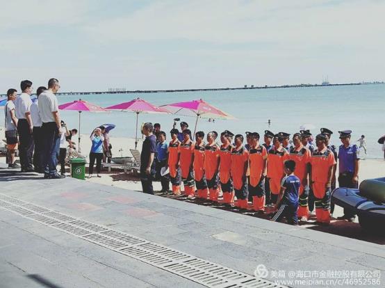 梁莹在公车被灌满JING液