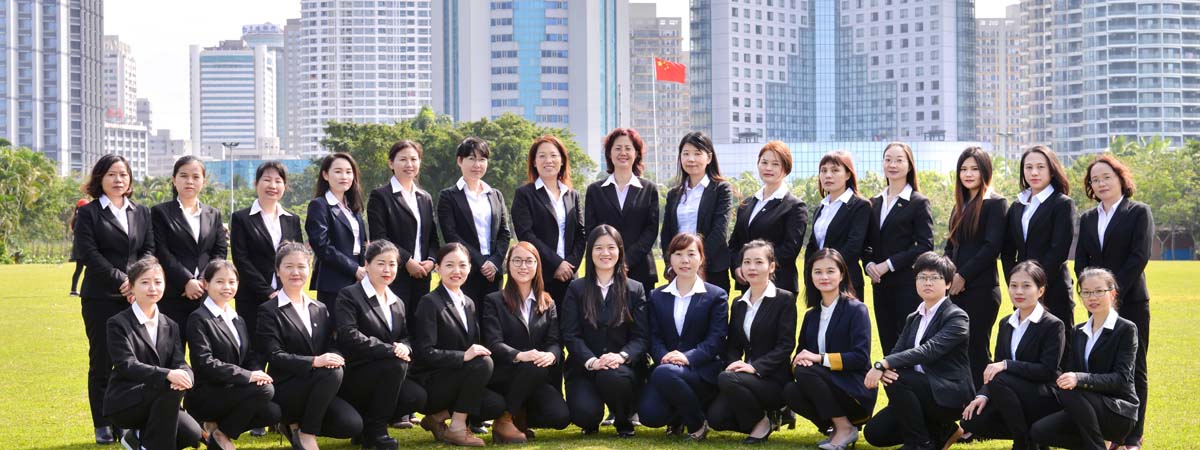 梁莹在公车被灌满JING液