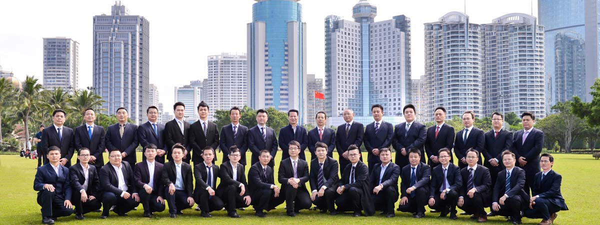 梁莹在公车被灌满JING液