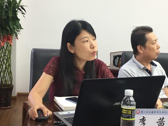 梁莹在公车被灌满JING液