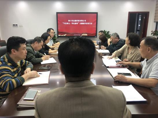 梁莹在公车被灌满JING液