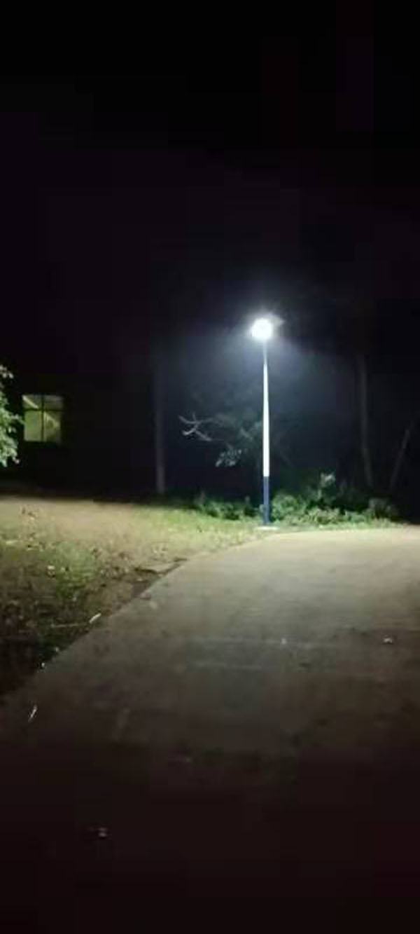 梁莹在公车被灌满JING液