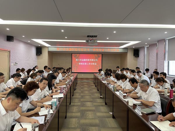 梁莹在公车被灌满JING液