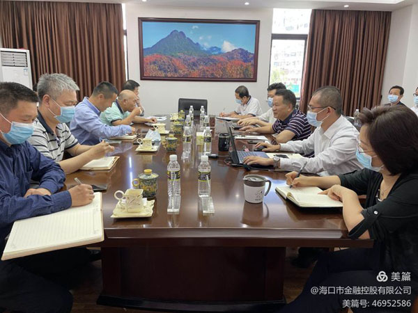 梁莹在公车被灌满JING液