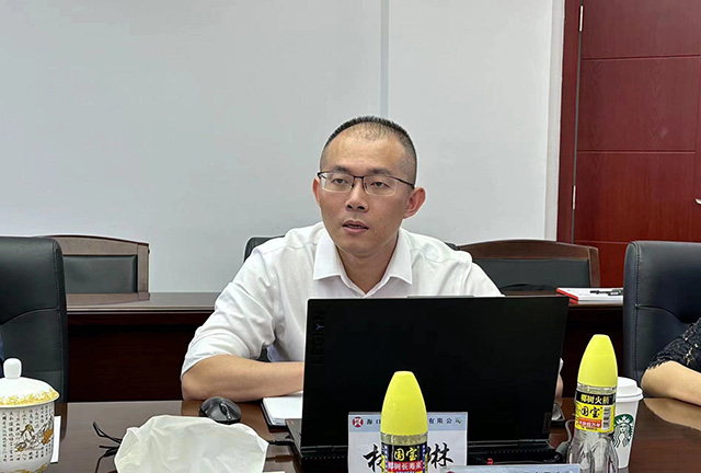 梁莹在公车被灌满JING液