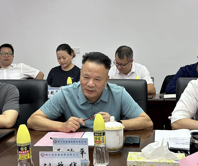 梁莹在公车被灌满JING液