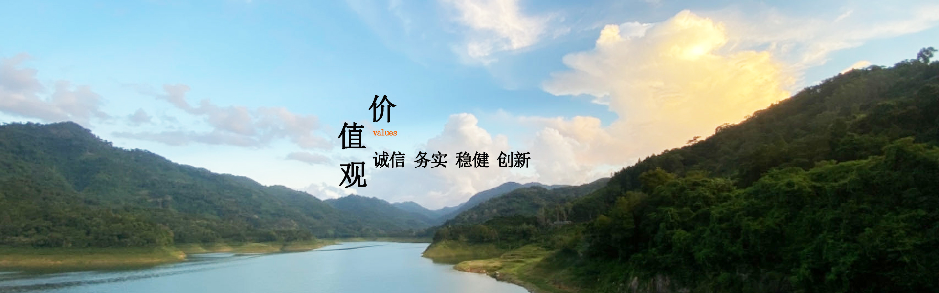 梁莹在公车被灌满JING液