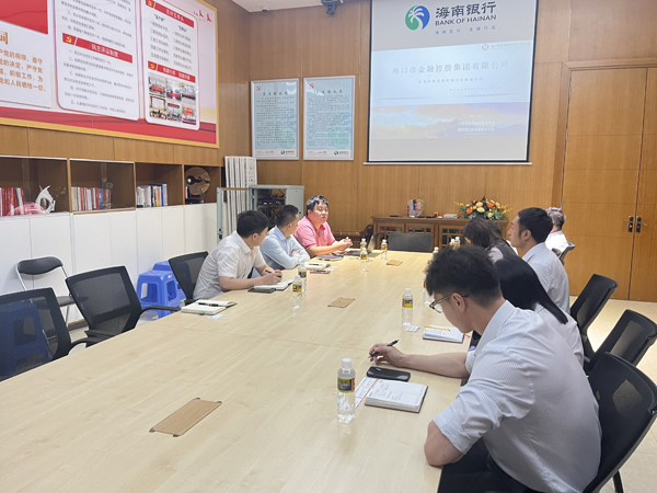 梁莹在公车被灌满JING液