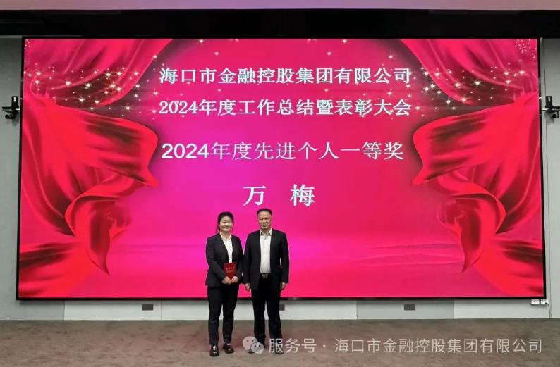 梁莹在公车被灌满JING液