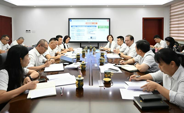 梁莹在公车被灌满JING液